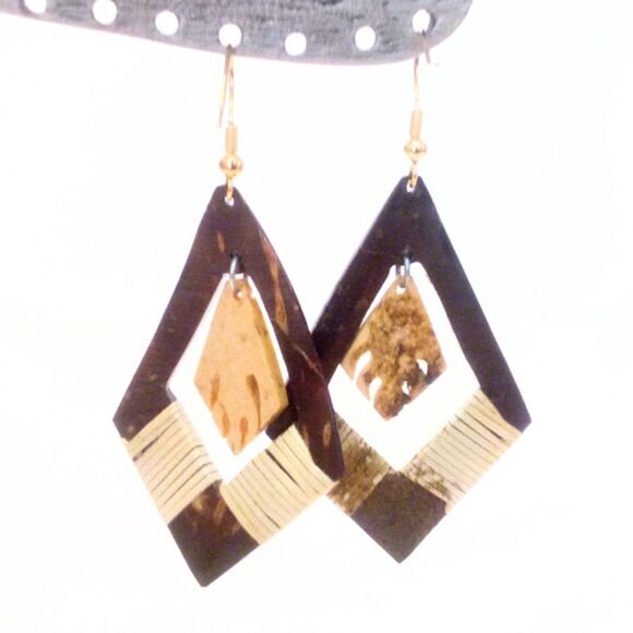 Vintage Boho Inspired Coconut Shell Drop Statement Earrings - Picture 4 of 6